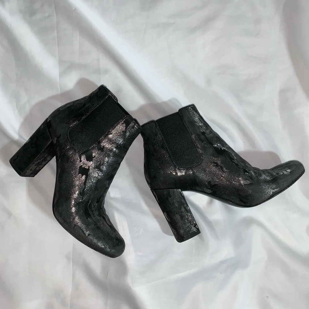 pre-loved authentic SAINT LAURENT size 36.5 CAMO - Picture 1 of 8